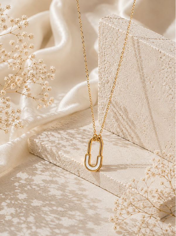 Rectangle Link Pendant Necklace