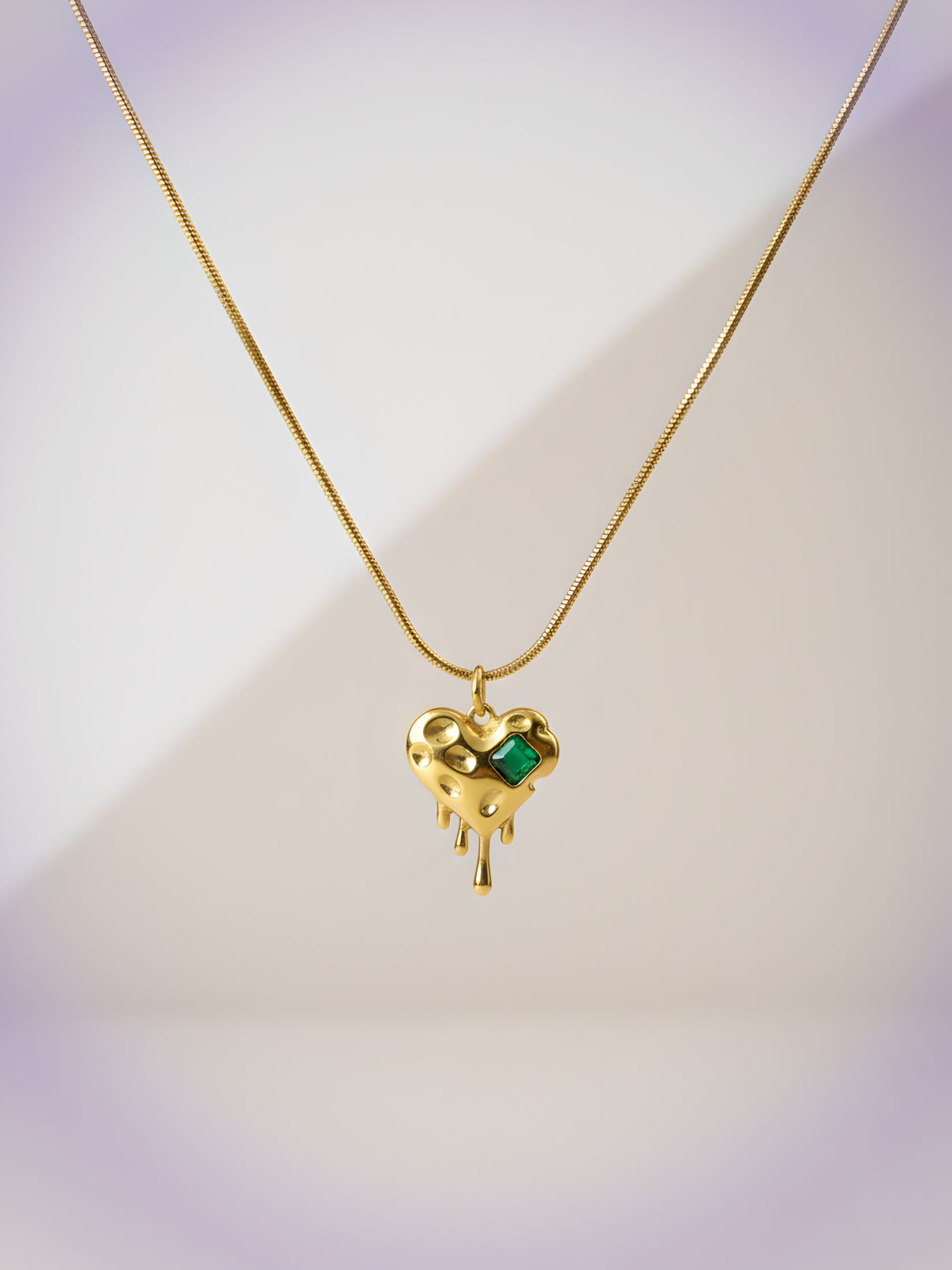 Vintage Floral Pendant Necklace