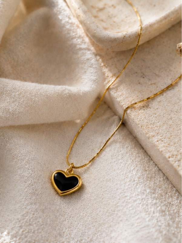 Black Heart Gold Pendant Necklace