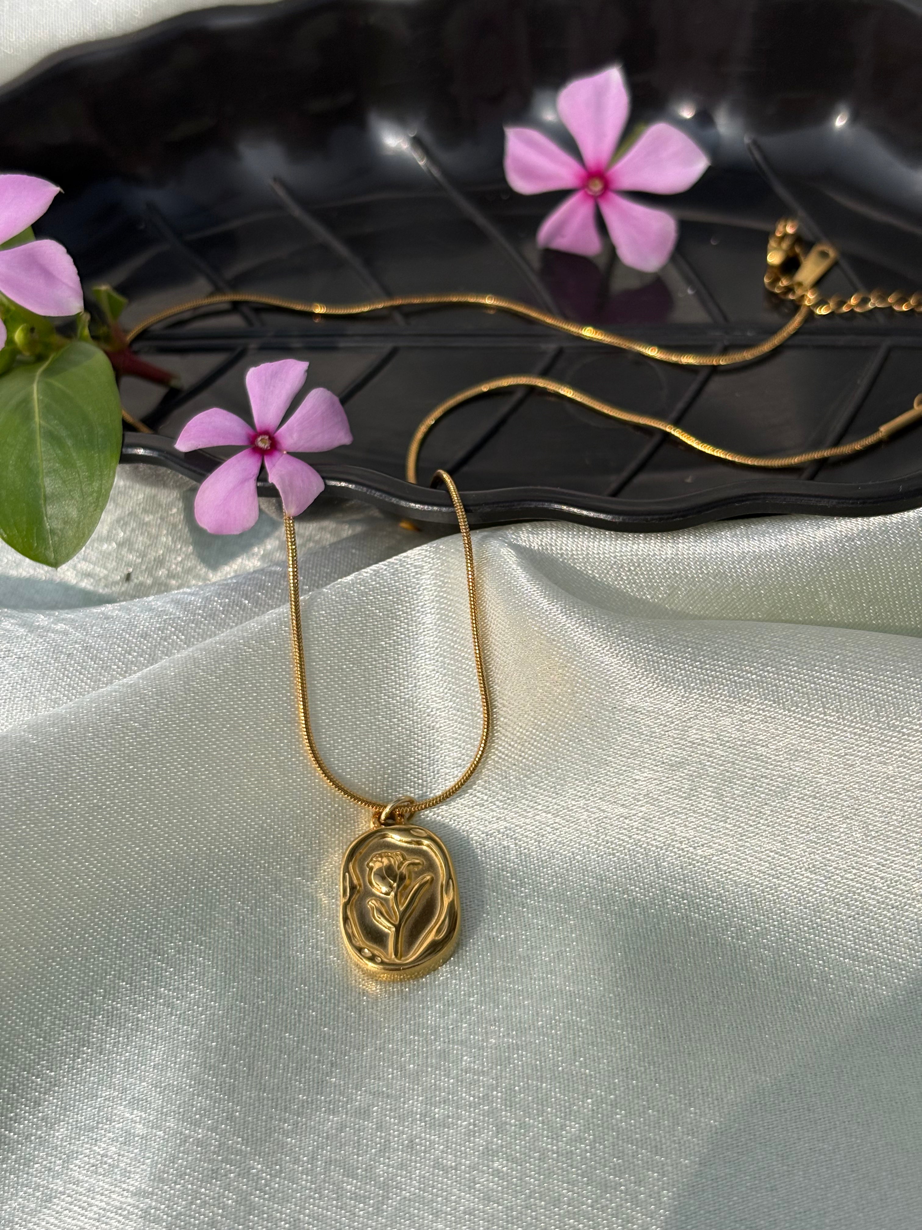 Lion Medallion Pendant Necklace