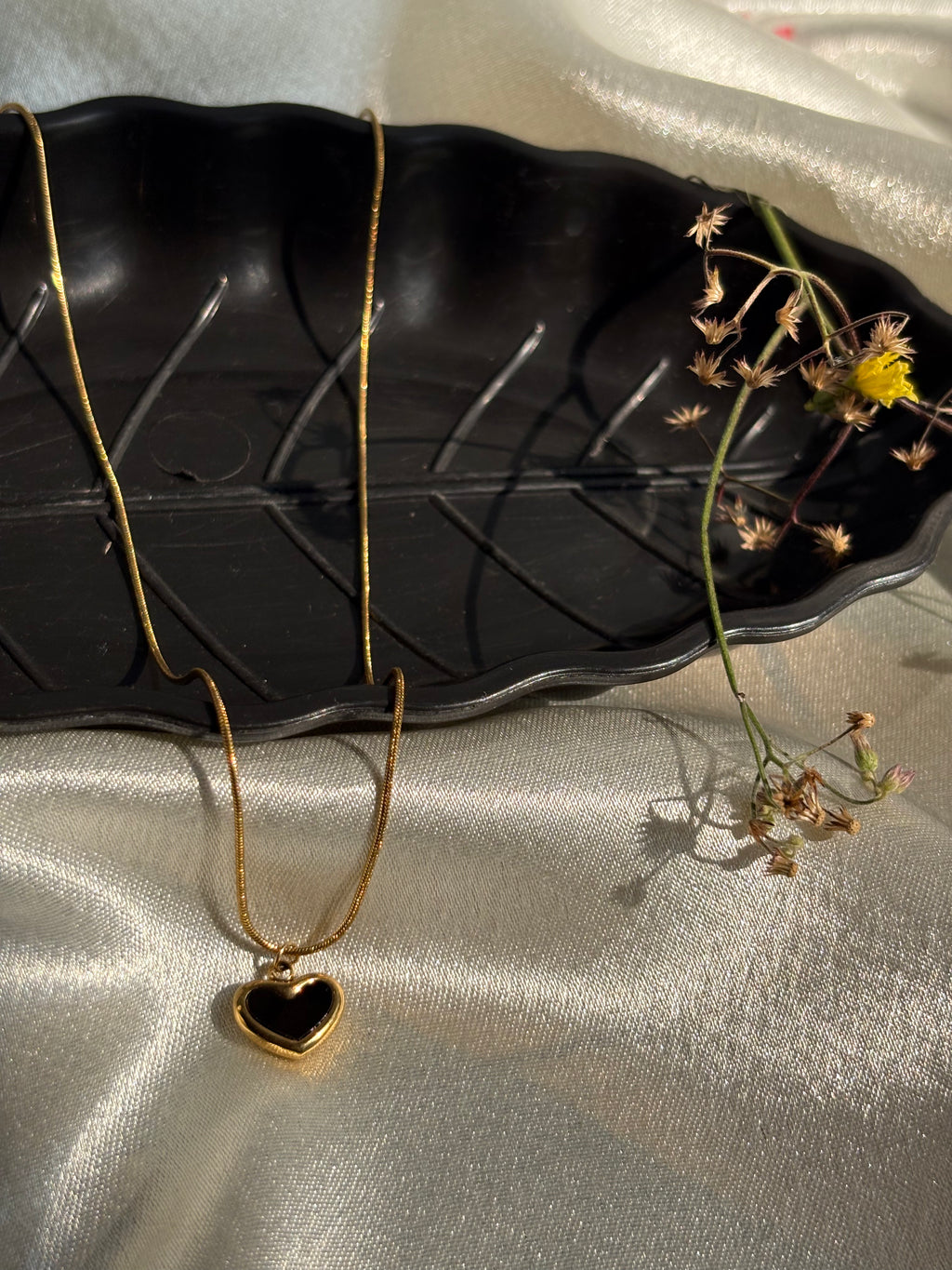 Black Heart Gold Pendant Necklace