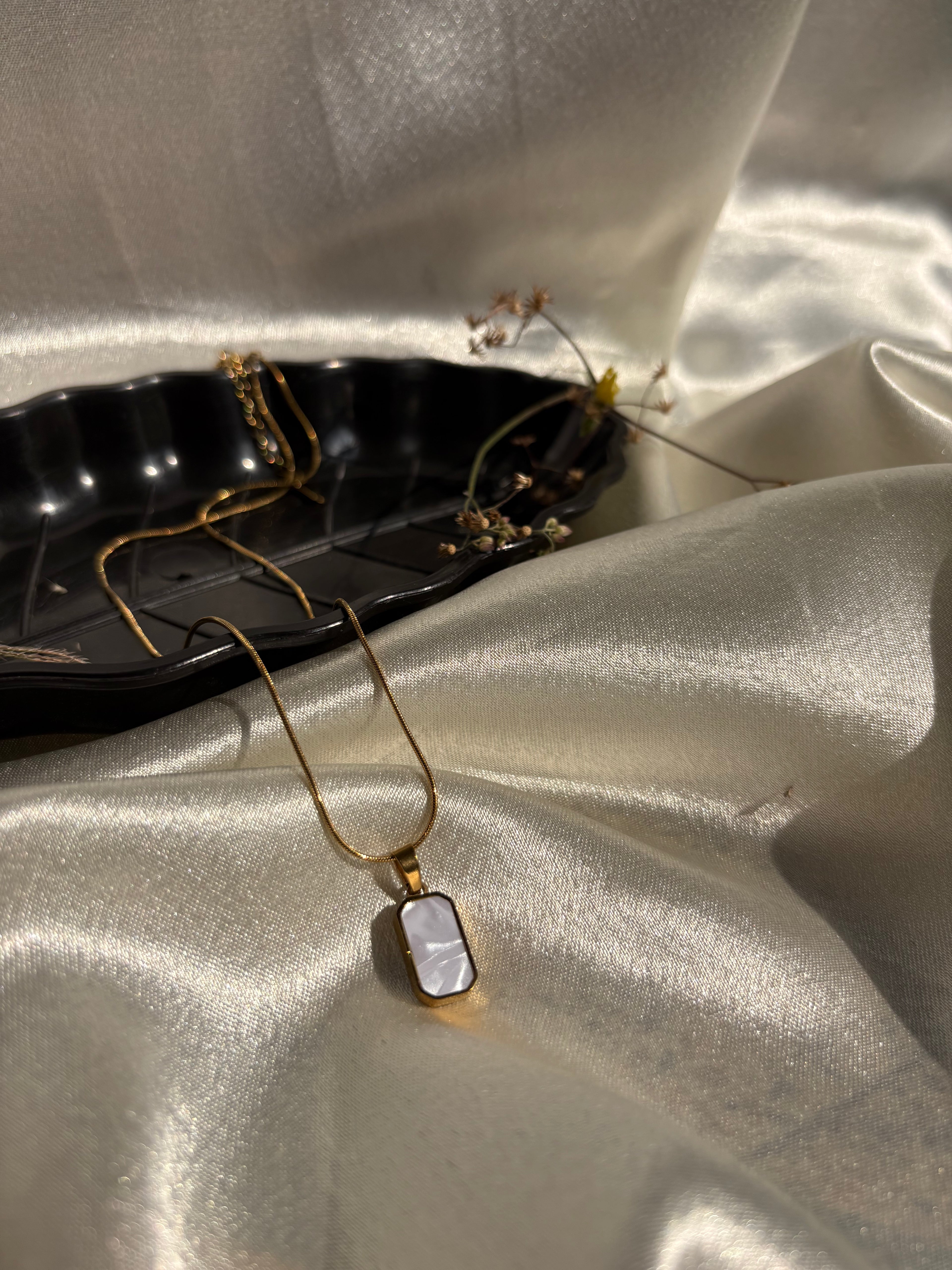 Rectangle Bar Pendant Necklace