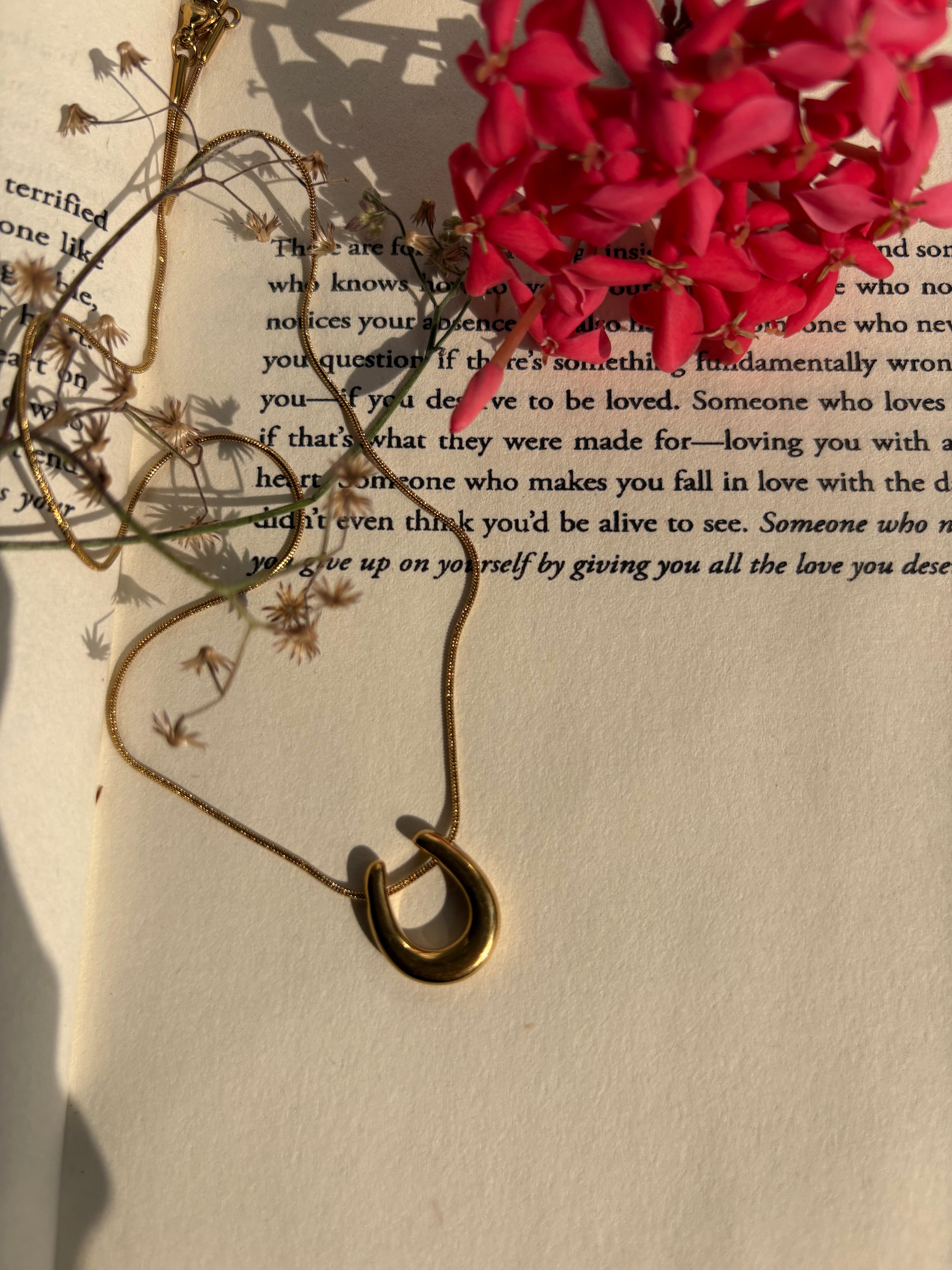 Oval Dome Pendant Necklace